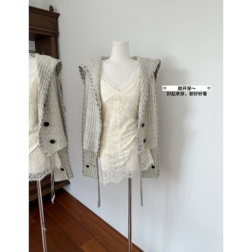 库芦蕾丝拼接背心吊带