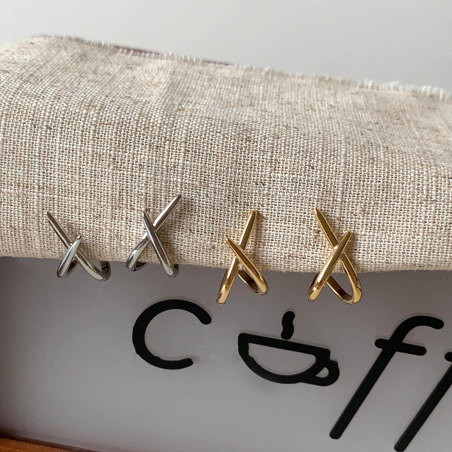 欧美流行几何耳环极简交叉个性时尚新品女士简约百搭立体饰品耳钉