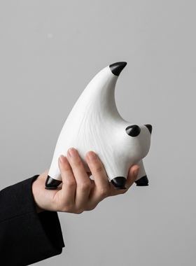 简约北欧小羊手工皮质装饰摆件