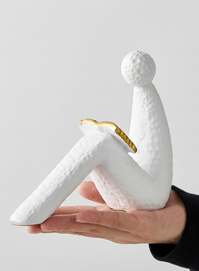 创意人物造型简约白色装饰摆件