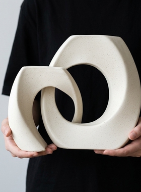 现代简约白色几何造型装饰摆件