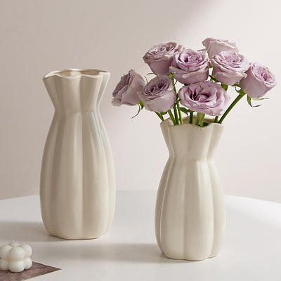 奶油ins风陶瓷花瓶水养鲜花玫瑰