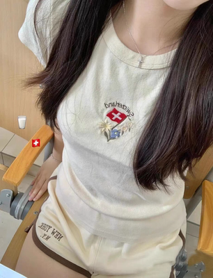 BrandyGirl美式复古bm短袖T恤女夏季紧修身正肩甜辣妹短款小上衣