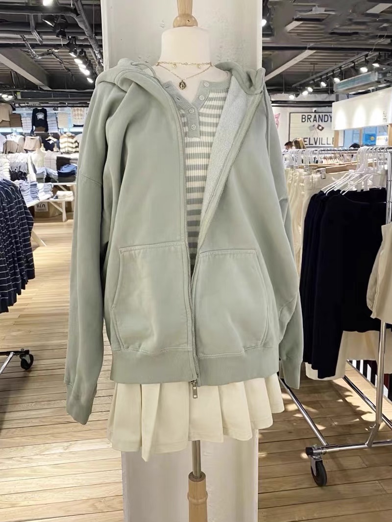 BrandyMelville宽松卫衣欧美加绒