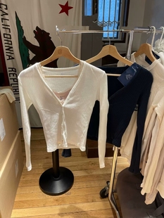 女螺纹修身 外套bm打底衫 上衣潮 花边V领单排扣长袖 BrandyGirl新款