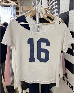 上衣 T恤女纯棉短款 BrandyGirl美式 复古数字16印花斜肩卷边bm短袖