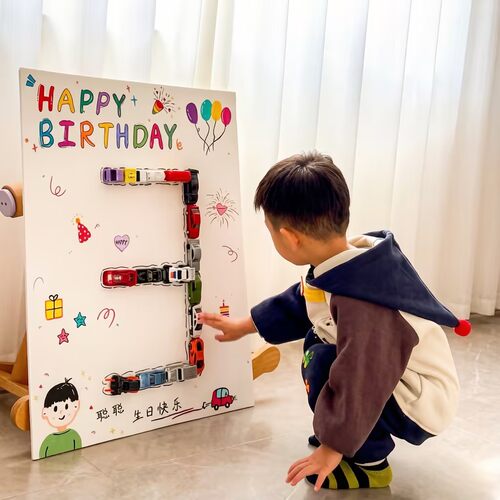 男孩汽车玩具kt板生日布置装饰品