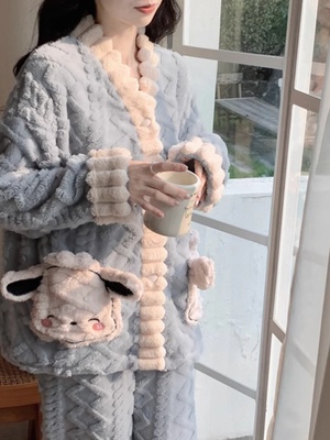 珊瑚绒冬季女款加绒加厚法兰绒家居服套装2025新款春秋舒适亲肤