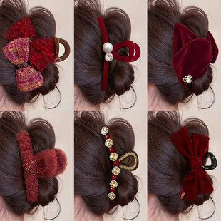 新年红色喜庆发夹女2026新款过年氛围感抓夹后脑勺盘发抓夹鲨鱼夹