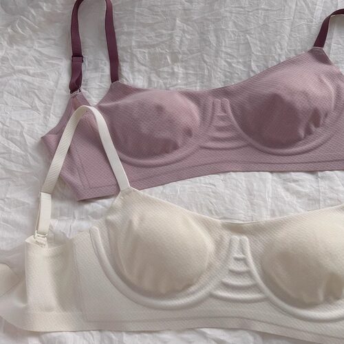 裸感冰感透气小胸聚拢夏季薄款无钢圈无痕内衣女士显瘦不空杯文胸