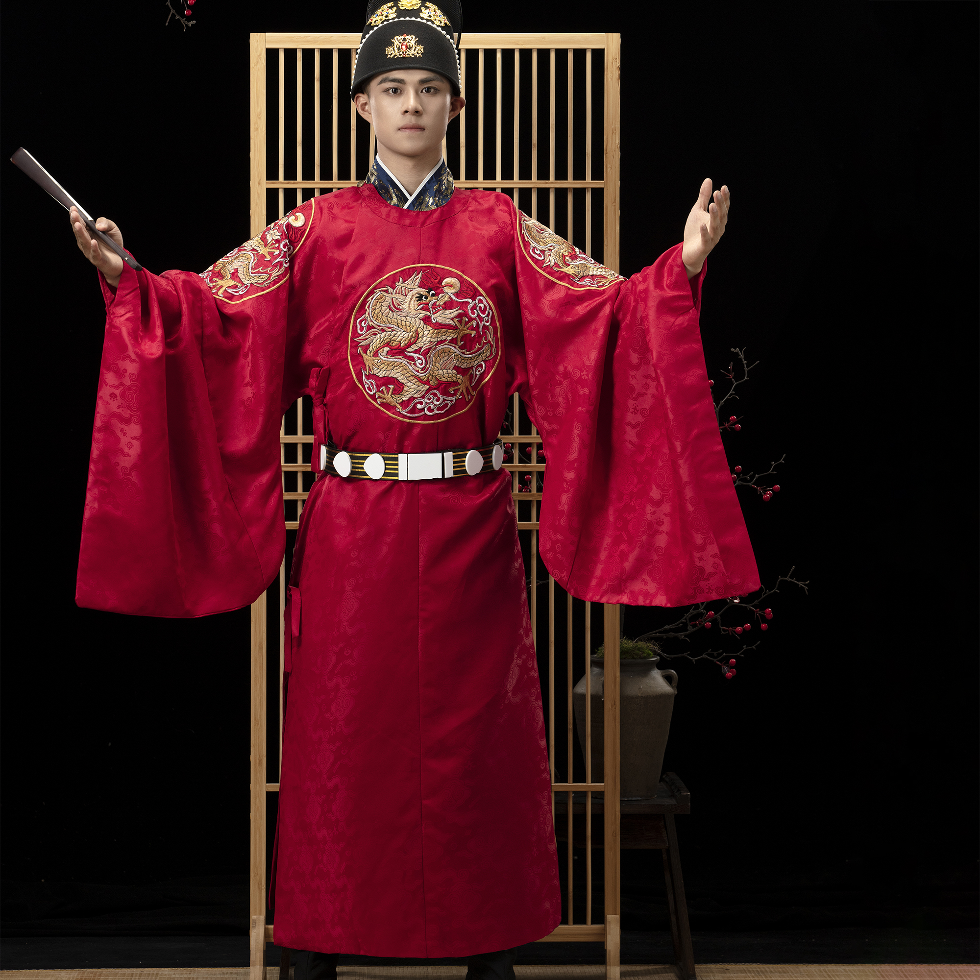 明制圆领袍男士红色汉服婚服大码