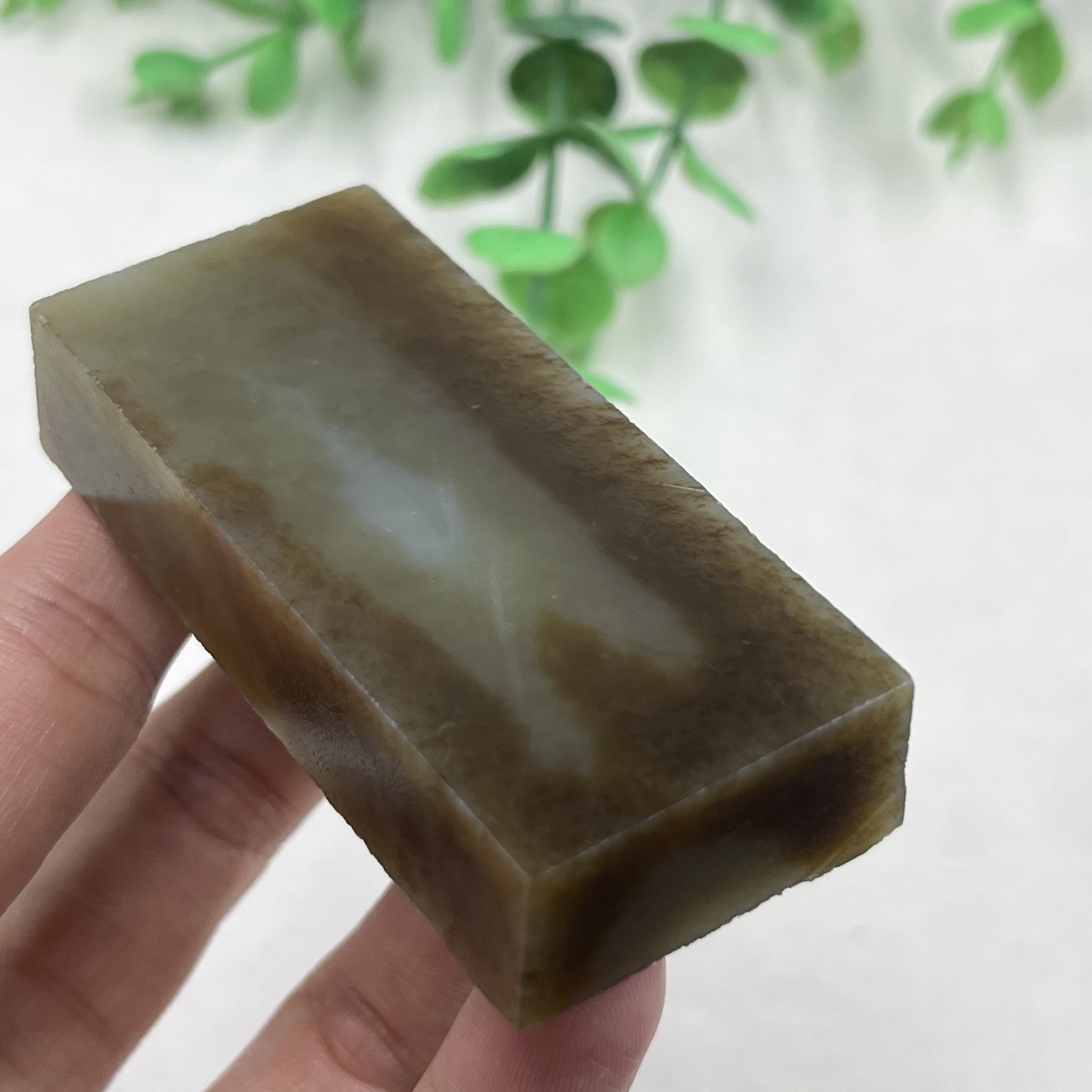 新疆和田玉糖白玉且末特色牌子边角料 玉石料把件毛料包邮83克ta
