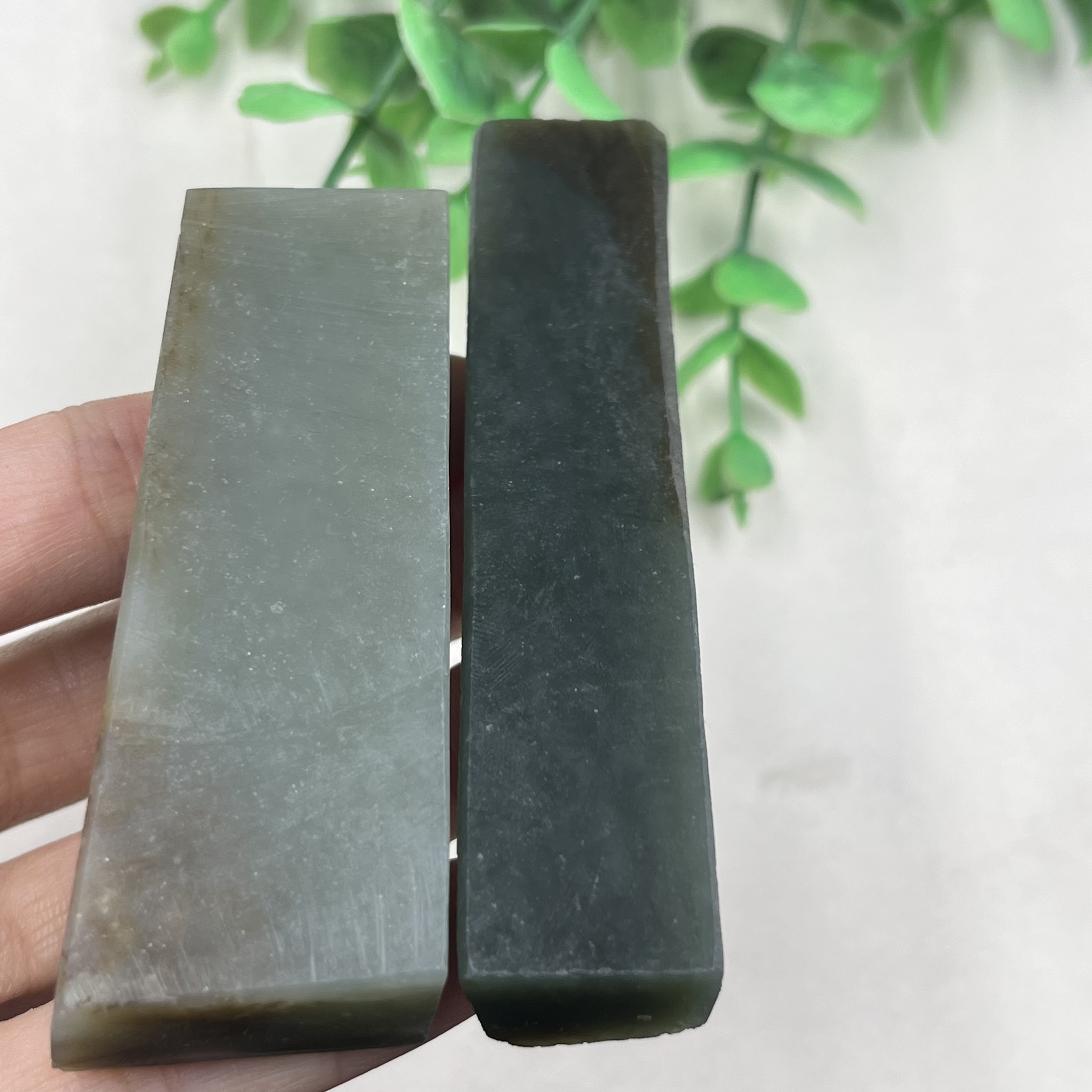 2件价新疆和田玉且末牌子料边角料玉石料DIY 吊坠下脚料毛料包邮t