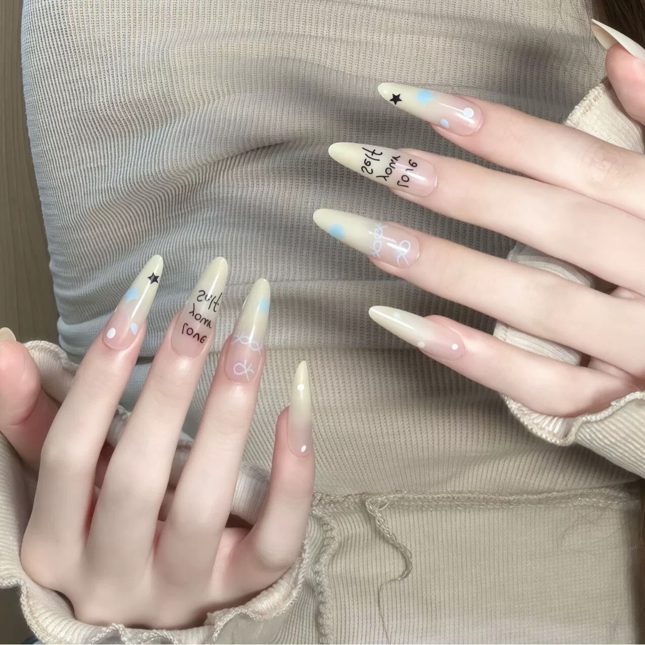 手工美甲穿戴甲甜酷星星蝴蝶结可爱百搭显白显手长美少女假指甲片