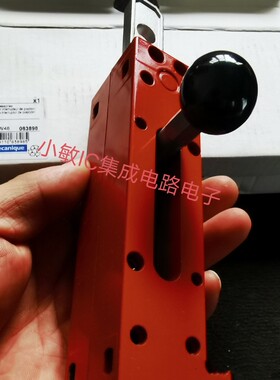 施耐德限位开关行程开关门开关插片XCSZ05 XCS-Z05 适用XCS-E询价