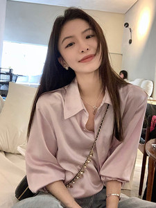 春秋高级感醋酸缎面垂感衬衫女设计感外套衬衣宽松粉色外搭上衣薄