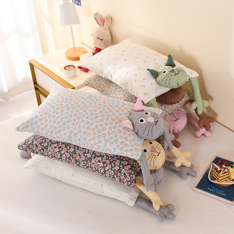 2025新款儿童专用舒适荞麦枕头全棉双层纱异形哇塞猫枕芯厂家直销