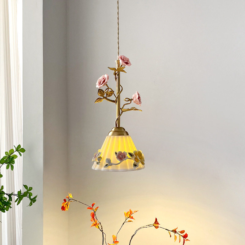 玫瑰花吊灯法式田园新款创意个性花朵陶瓷过道玄关卧室床头小吊灯