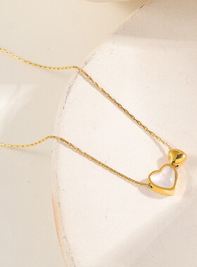 日韩ins配饰新品心心项链钛钢不掉色轻奢饰品小众轻奢甜美锁骨链