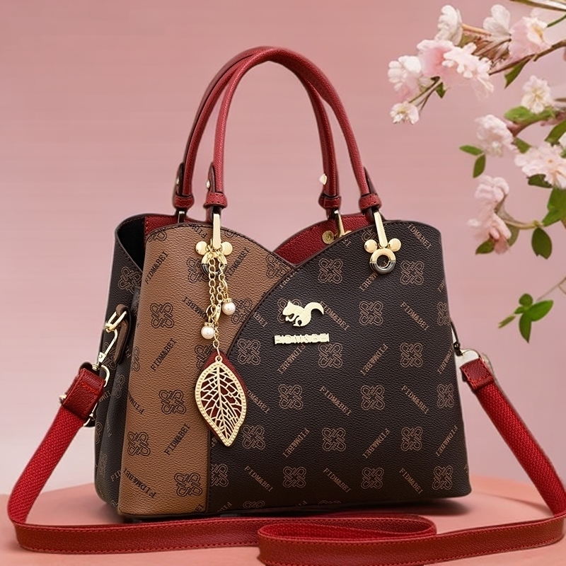 高级感包包女中老年妈妈斜挎包2026新款质感女士手提包大容量流行