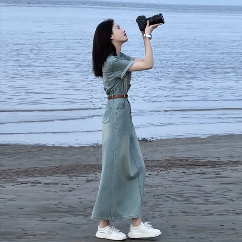 美式蓝色牛仔连衣裙女夏季裙子2023夏装新款港味复古chic高腰长裙