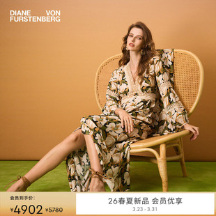 DVF2026早春新款 V领云朵花卉蕾丝拼接绉纱度假风连衣裙DL4T024
