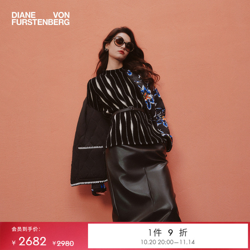 DVF2025秋冬新款黑米白条纹套头针织毛衣WL3T006