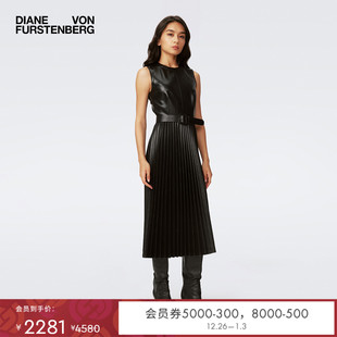 黑色百褶仿皮革中长款 DVF2025新款 连衣裙DS4S015 小黑裙
