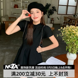 高级感针织短袖 NCTA夏季 连衣裙女小个子收腰显瘦感蓬蓬气质小黑裙