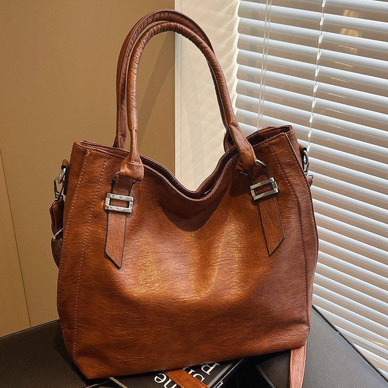 韩版时尚单肩包女包2026春季新款女士休闲洋气时尚软包斜挎手提包