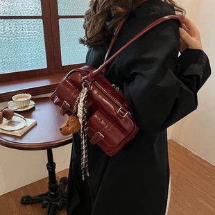 秋季 通勤保龄球包简约单肩包 高级感大容量腋下包女式 包2025新款