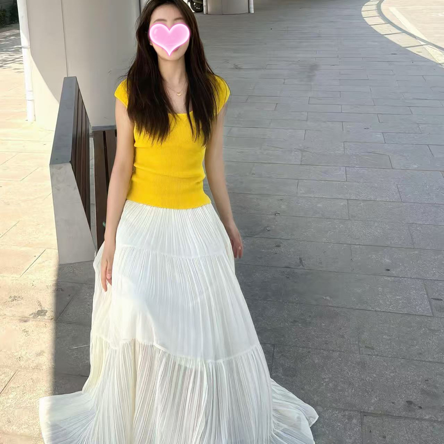 夏季御姐穿搭盐系轻熟小众连衣裙