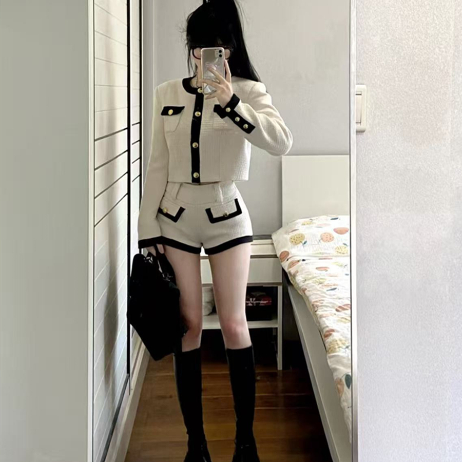 女神范小香风穿搭秋季高级感气质