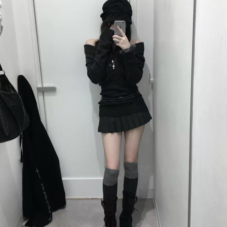 秋季御姐轻熟风穿搭性感辣妹