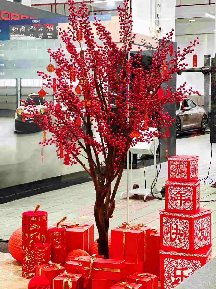 仿真红果树 冬青树 红色发财树商场店铺新年大型实木装饰仿真树