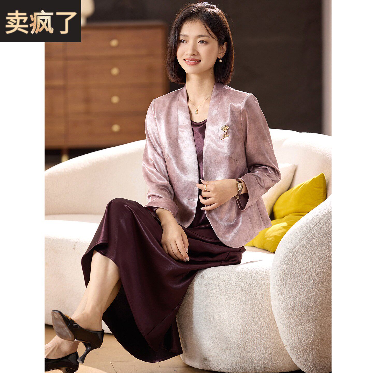 喜卉中老年女装婚宴礼服装2026新款端庄大气两件套连衣裙妈妈春装