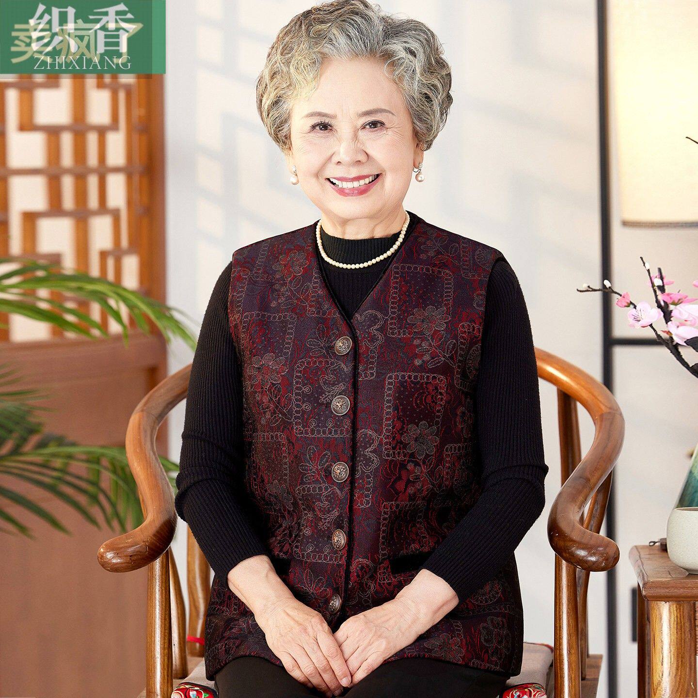 中老年人春装女新款奶奶马甲外套老太太夹棉衣服老人背心坎肩外穿