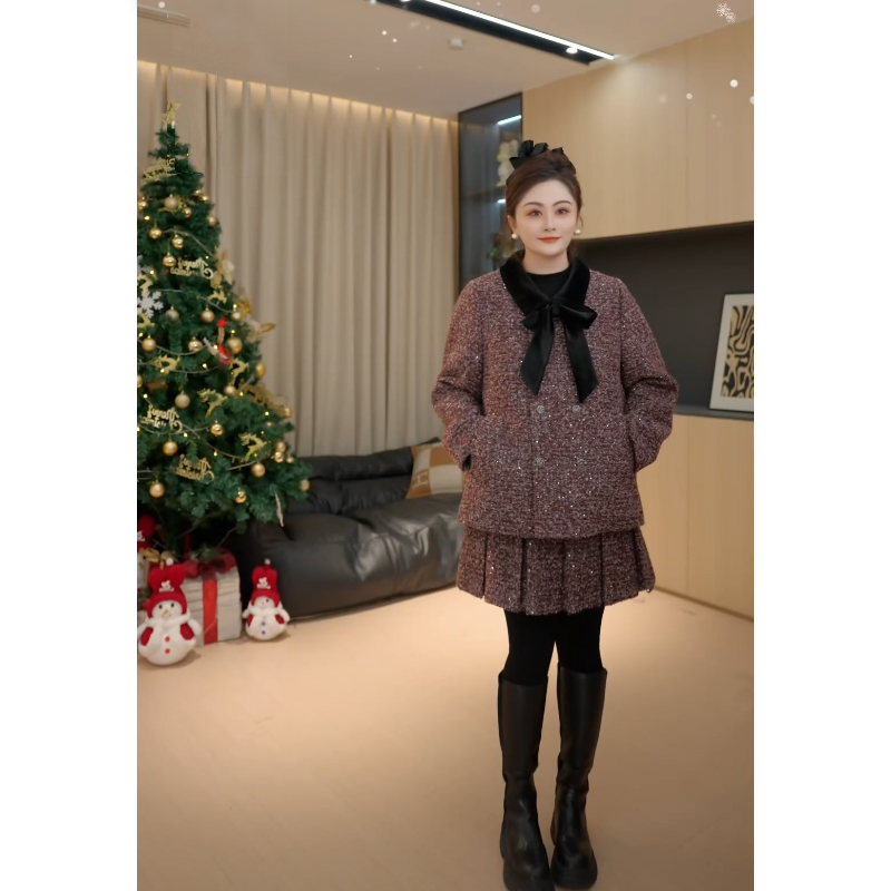 【胖佳佳】圣诞日 丝绒拼接小香外套百褶半身裙两件套H624Z21069