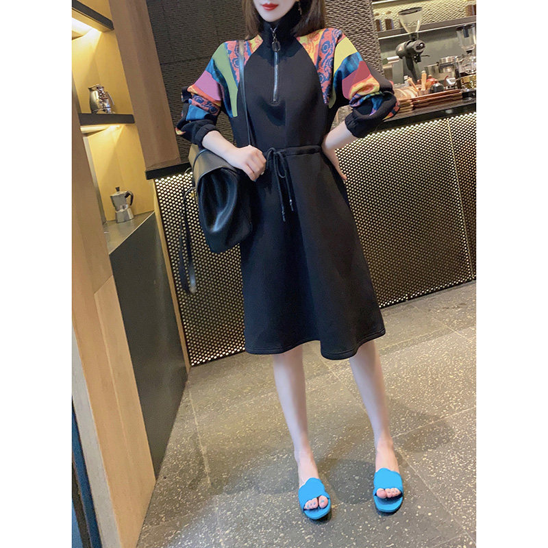 时尚设计感收腰拼接高领黑色连衣裙欧洲站2020秋季女装新款欧货潮