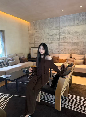 抗皱显瘦松弛感荡领长袖两件套装