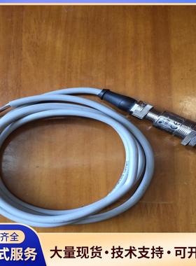 SICK超声波传感器UM18-212127111，成色如图.