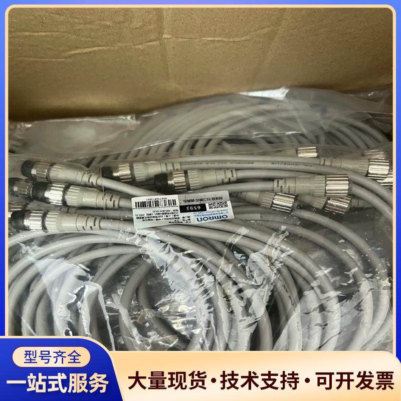 XS2W-D421-D81-F 全新原装正品欧姆龙议价0