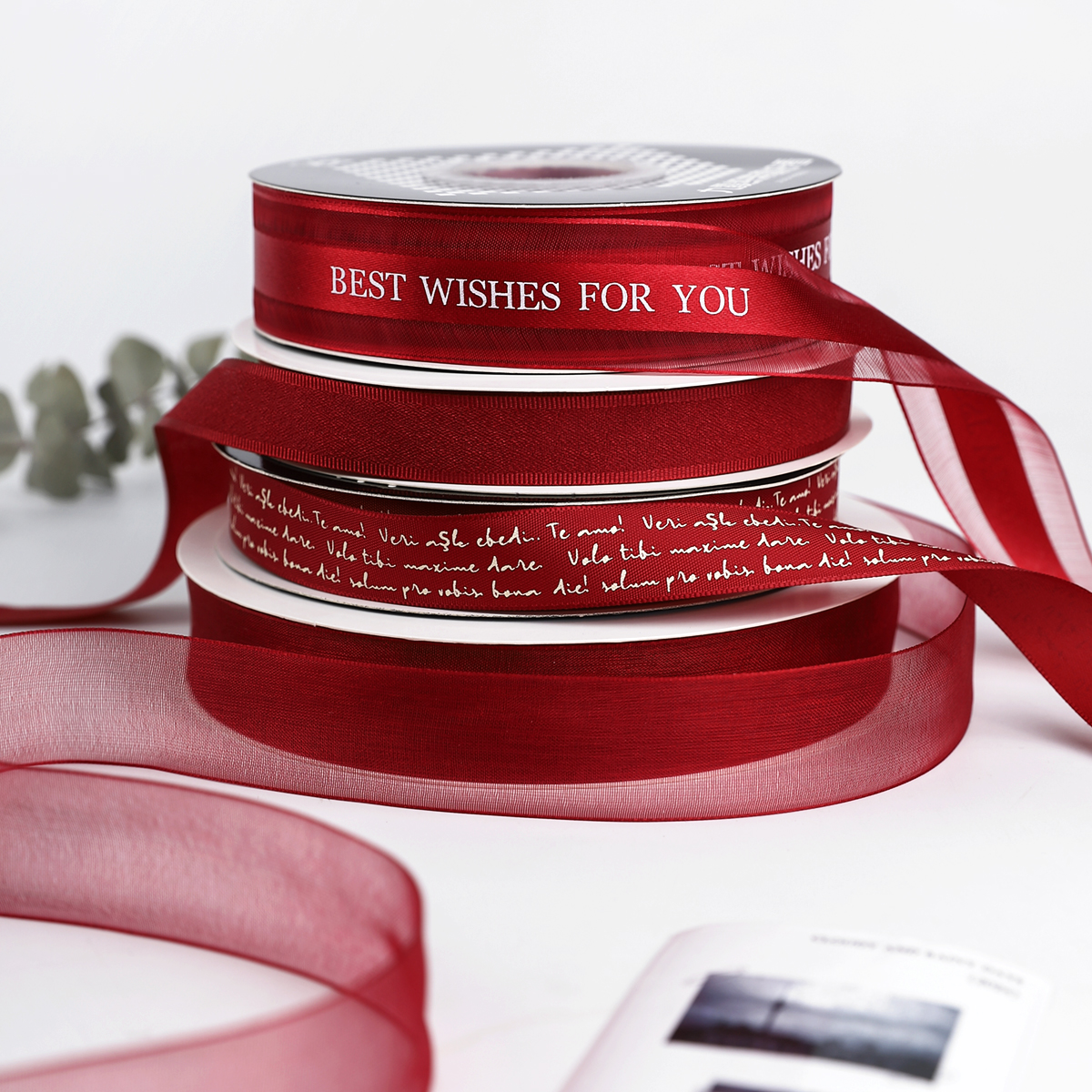 酒红色丝带彩带鲜花缎带