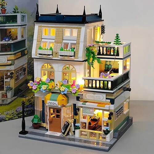 2026新款女孩街景花园酒店拼装玩具房子别墅房子模型摆件生日礼物