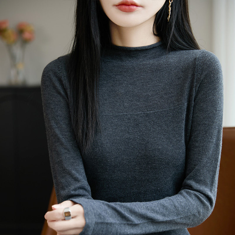 气质半高领卷边精纺羊毛针织打底衫女内搭秋冬修身显瘦套头毛衣女