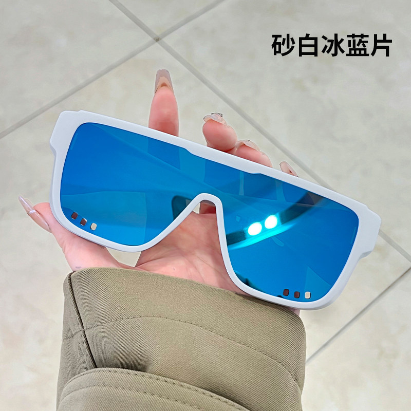 近视套镜骑行眼镜男款登山偏光运动防风防紫外线护目镜太阳镜潮