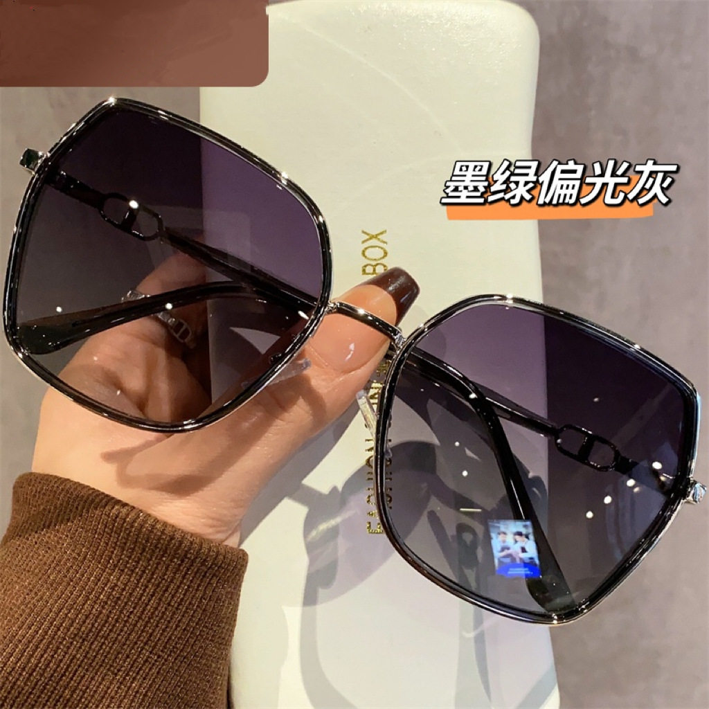 奥莱正品新款大框墨镜女感防紫外线防晒开车偏光太阳眼镜可配近视