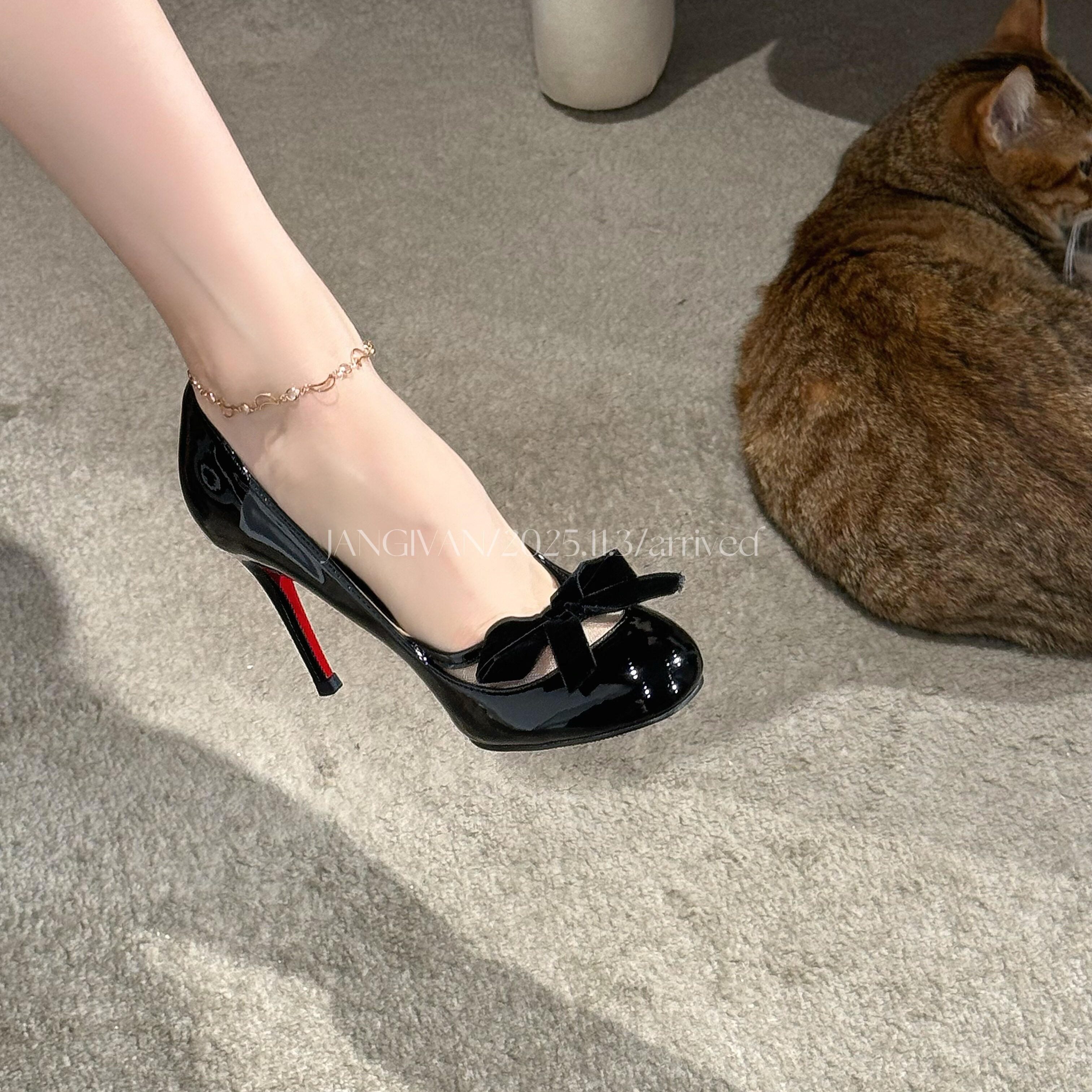 2025新秋冬圆头蝴蝶结红底高跟鞋漆皮宴会气质鞋法式仙女风细跟