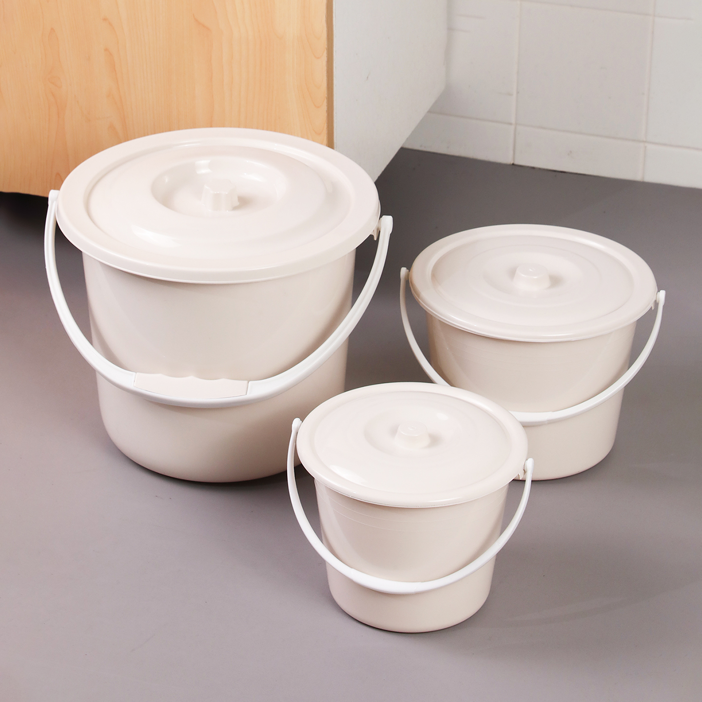 小水桶厕所带盖小桶塑料有盖带手提迷你小号卫生间储水圆桶钓鱼桶