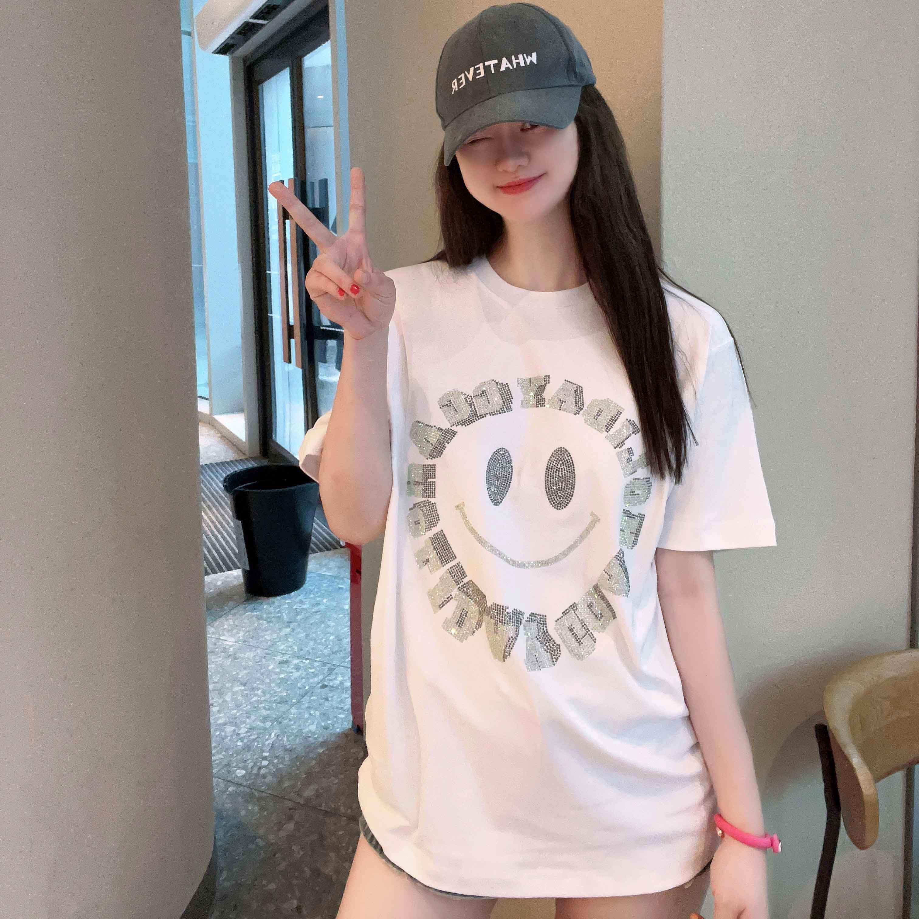 短袖美式薄烫钻棉女休闲